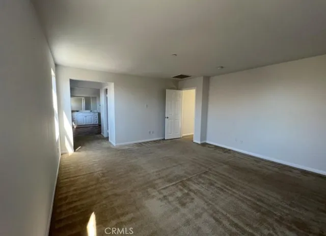 $3,900 | 5528 Soriano Way, Fontana, CA 92336