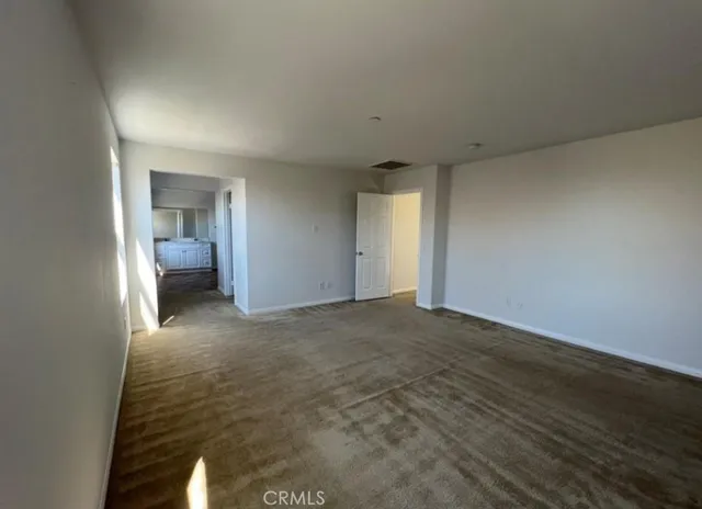 $3,900 | 5528 Soriano Way, Fontana, CA 92336