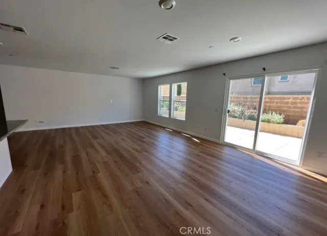 $3,900 | 5528 Soriano Way, Fontana, CA 92336