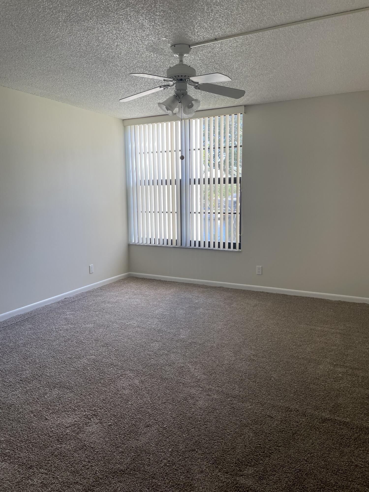 14 Royal Palm Way, Unit 204 Boca Raton, FL 33432 - Photo 9 of 17 masterbedroom