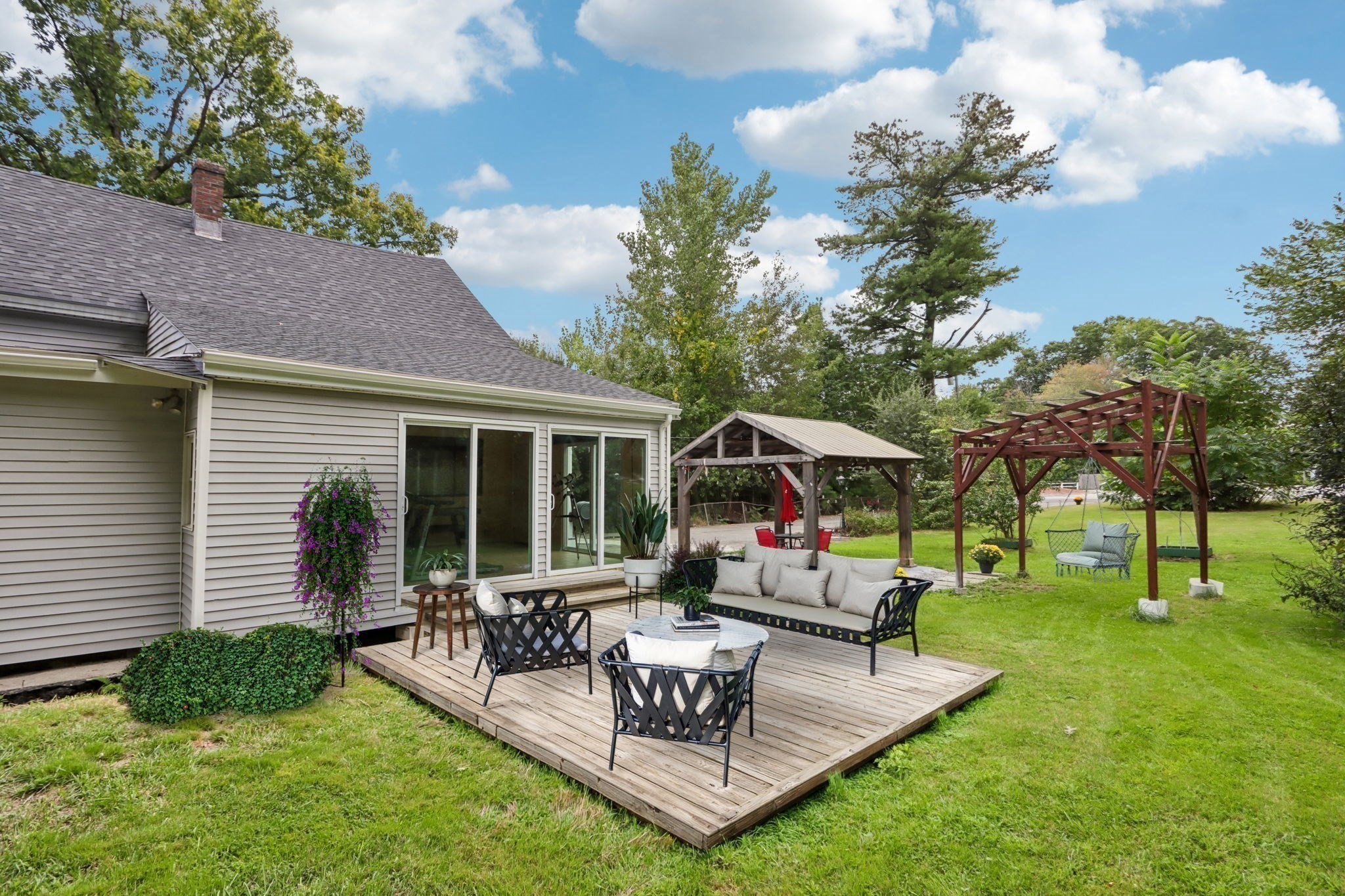 31 Parham Road Tyngsborough, MA 01879 - Photo 26 of 34 Gallery Image 26