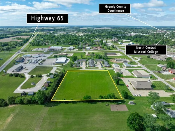 $75,000 | East 30th Street, Trenton, MO 64683