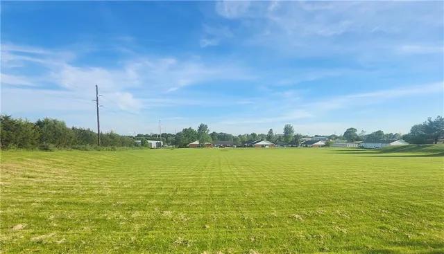 $75,000 | East 30th Street, Trenton, MO 64683