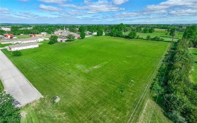 $75,000 | East 30th Street, Trenton, MO 64683