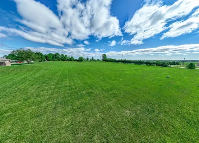 $75,000 | East 30th Street, Trenton, MO 64683