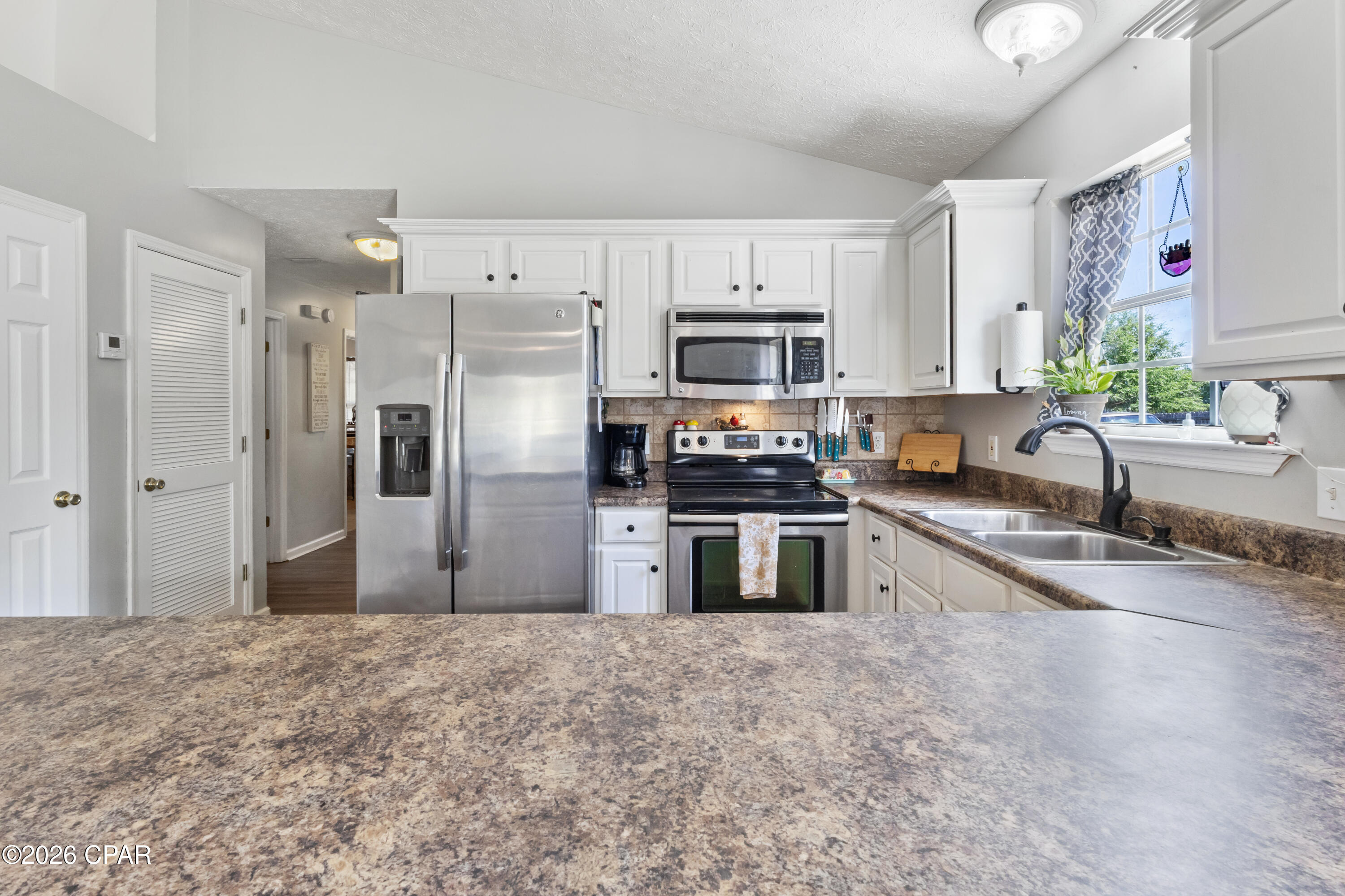 8106 Starling Road Youngstown, FL 32466 - Photo 9 of 23 Gallery Image 9