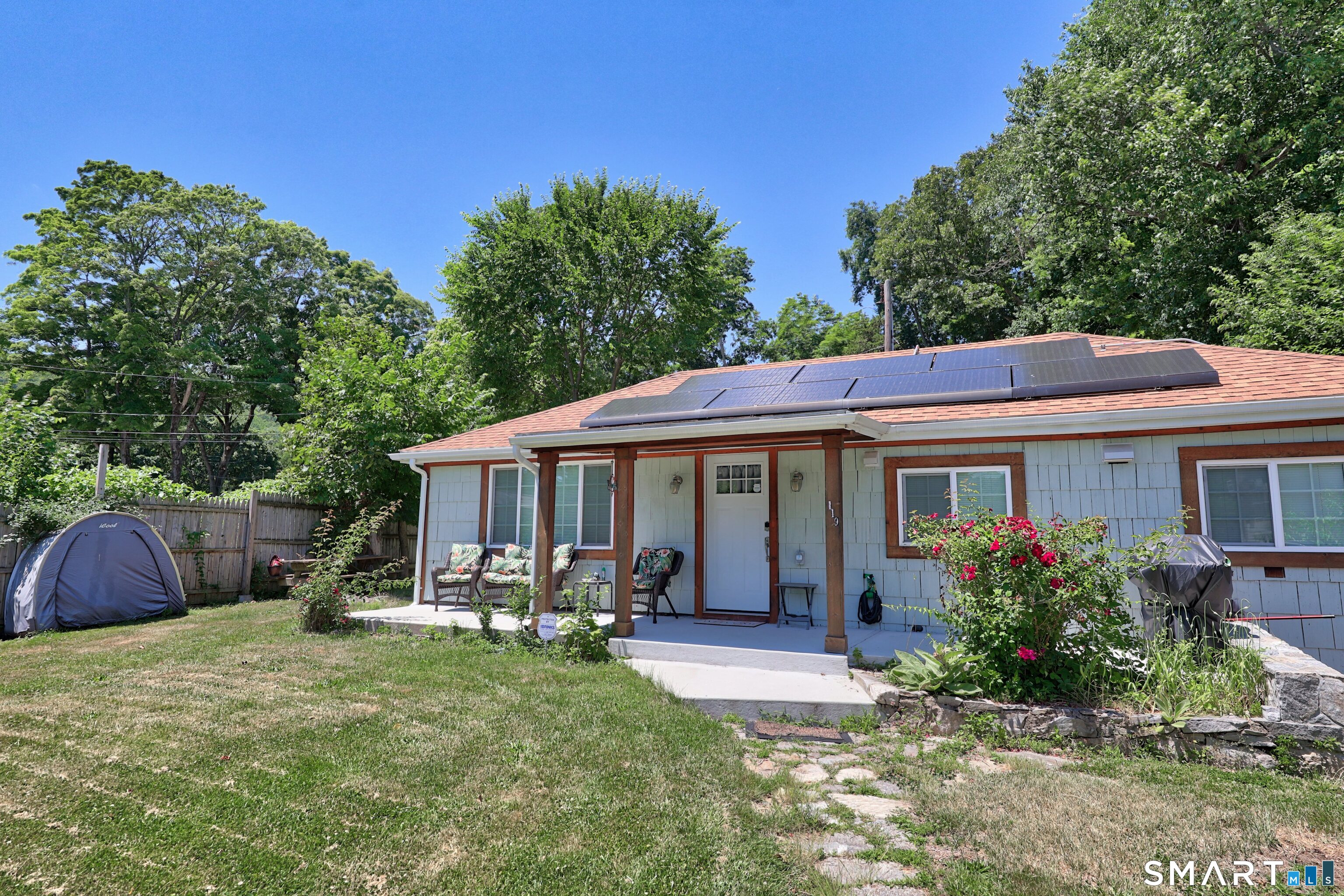 119 Lewis Street Naugatuck, CT 06770 - Photo 2 of 31