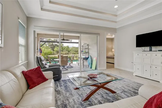 $4,500 | 7194 Dominica Drive, Naples, FL 34113