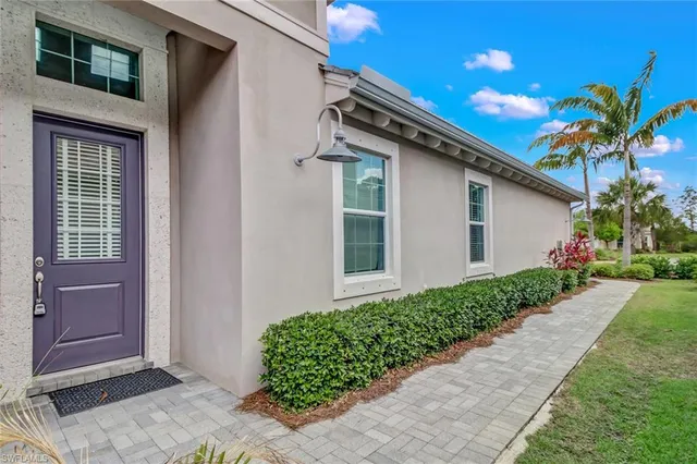 $4,500 | 7194 Dominica Drive, Naples, FL 34113