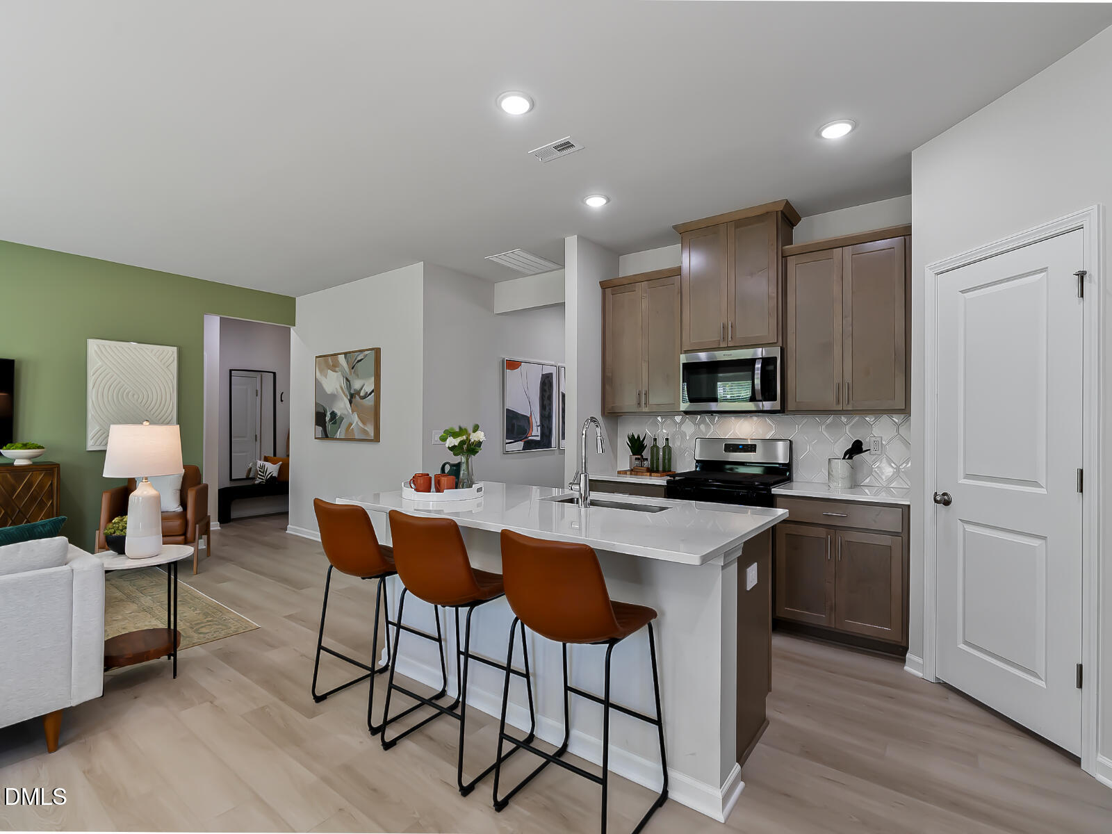 2147 Topsail Road Durham, NC 27703 - Photo 5 of 32
