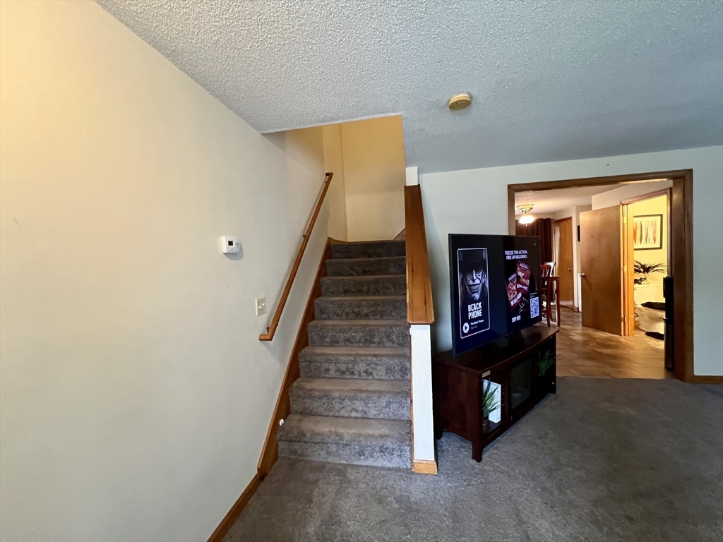 46-48 Kent Road Springfield, MA 01129 - Photo 19 of 24