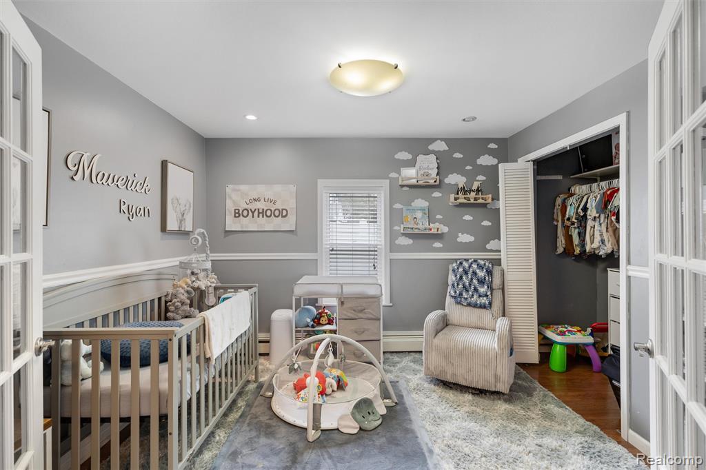 415 Leon Road Walled Lake, MI 48390 - Photo 13 of 48