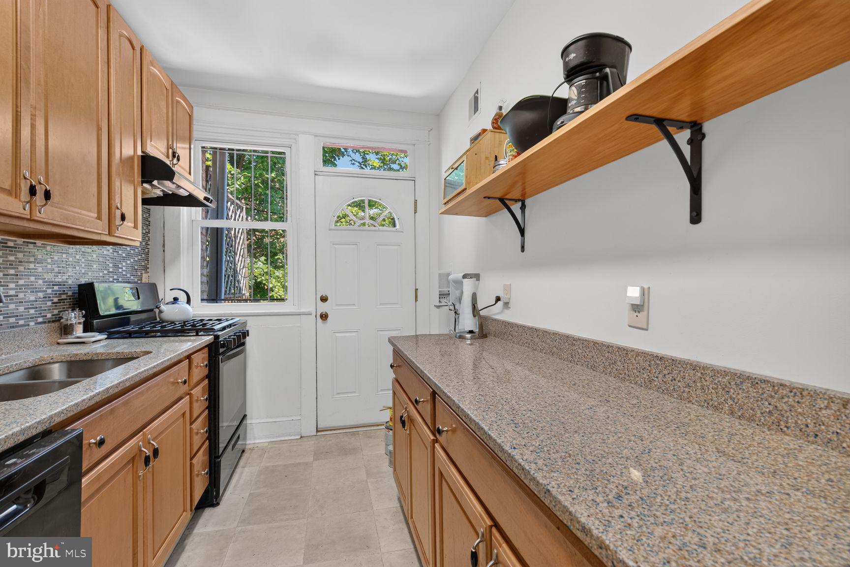 455 15th Street Northeast Washington, DC 20002 - Photo 11 of 30
