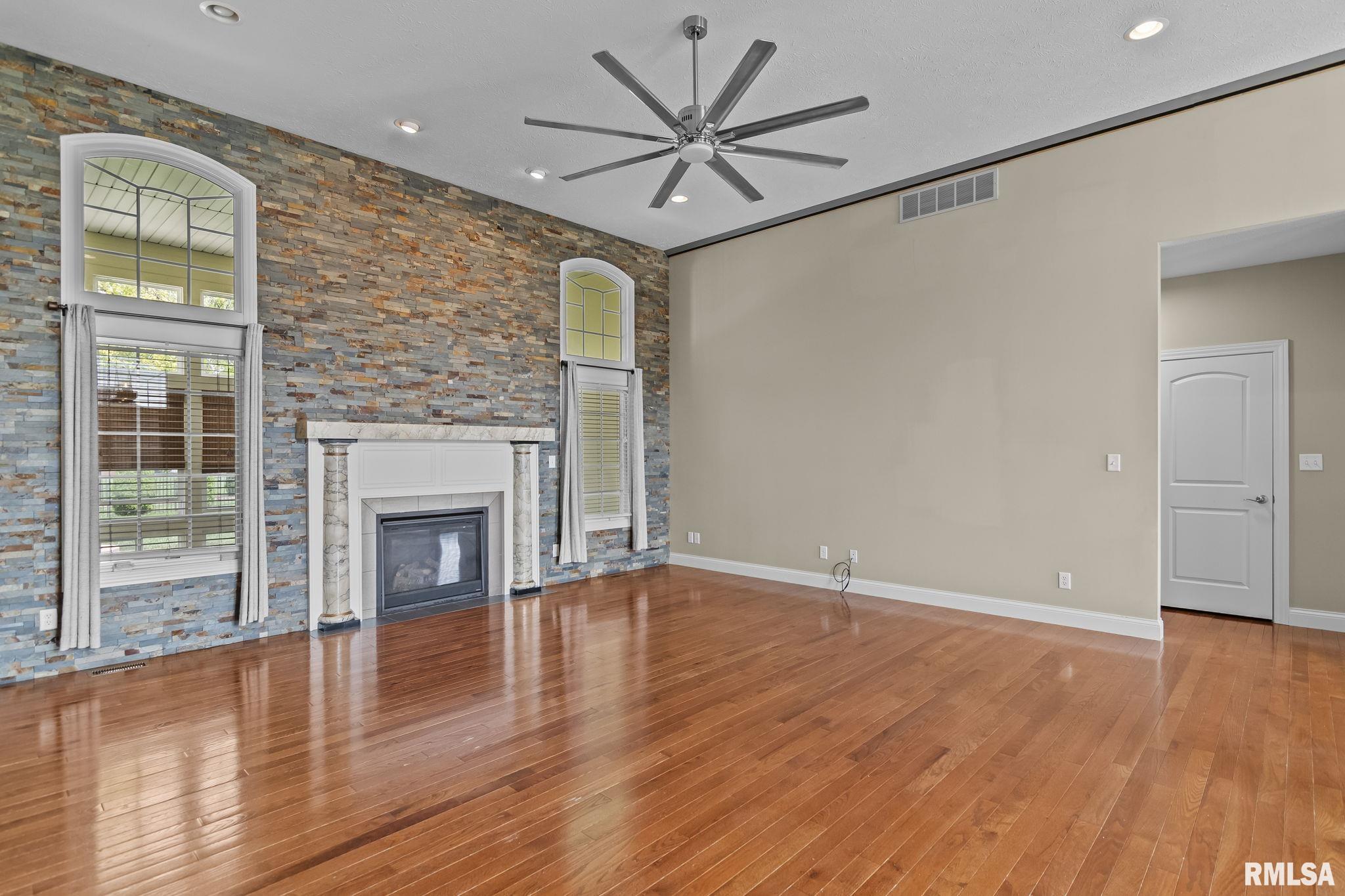 4301 Fiddlers Bend Springfield, IL 62711 - Photo 13 of 72