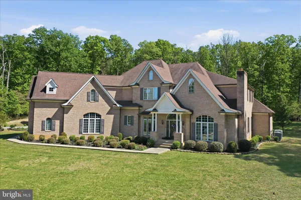 $1,800,000 | 524 South McDaniel Lane, Shenandoah, VA 22849