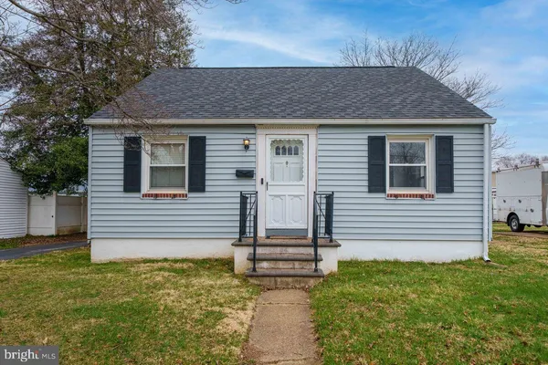 $279,999 | 213 Decalb Avenue, Wilmington, DE 19804
