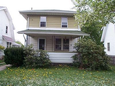919 Rowe Street Akron, OH 44306 - Photo 1 of 1