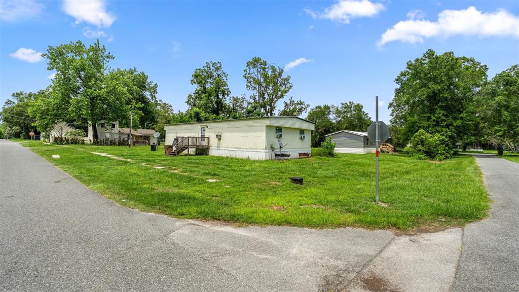 5383 Orange Street Hampton, FL 32044 - Photo 5 of 7