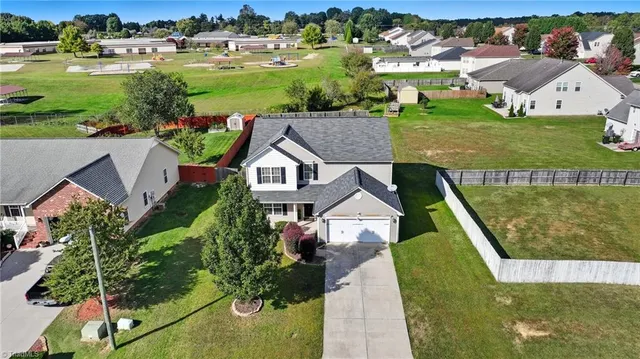 $328,000 | 4 Trotters Run, Thomasville, NC 27360