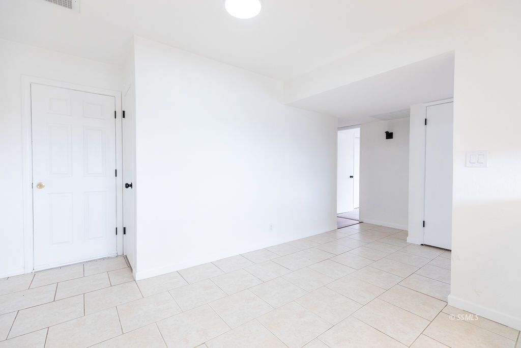 204 South Gold Canyon Street Ridgecrest, CA 93555 - Photo 12 of 39 Gallery Image 12