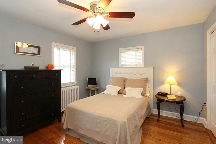 2032 Tunlaw Road Northwest Washington, DC 20007 - Photo 27 of 30 Bedroom