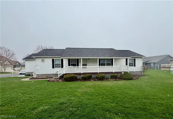 $169,900 | 5665 Innkeeper Street Southeast, Dennison, OH 44621