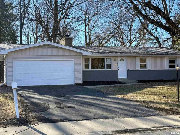 $243,000 | 1508 West Woodside Drive, Dunlap, IL 61525