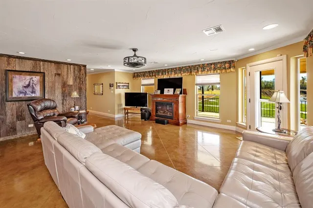 $35,400,000 | 103 Hyde Lake Road, Bennington, OK 74723