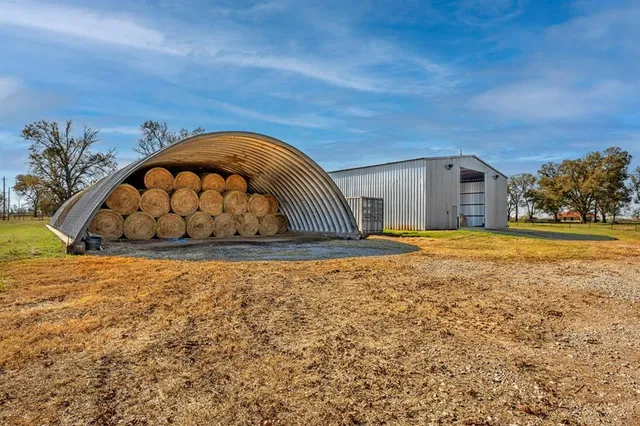 $35,400,000 | 103 Hyde Lake Road, Bennington, OK 74723