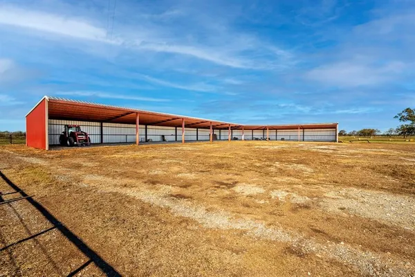 $35,400,000 | 103 Hyde Lake Road, Bennington, OK 74723