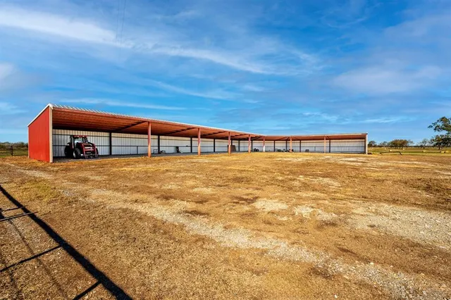 $35,400,000 | 103 Hyde Lake Road, Bennington, OK 74723