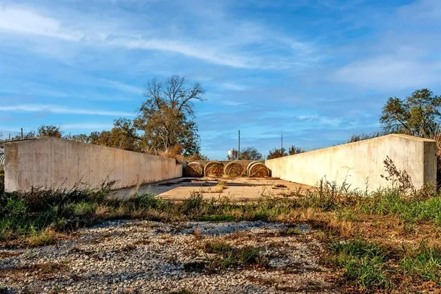 $35,400,000 | 103 Hyde Lake Road, Bennington, OK 74723