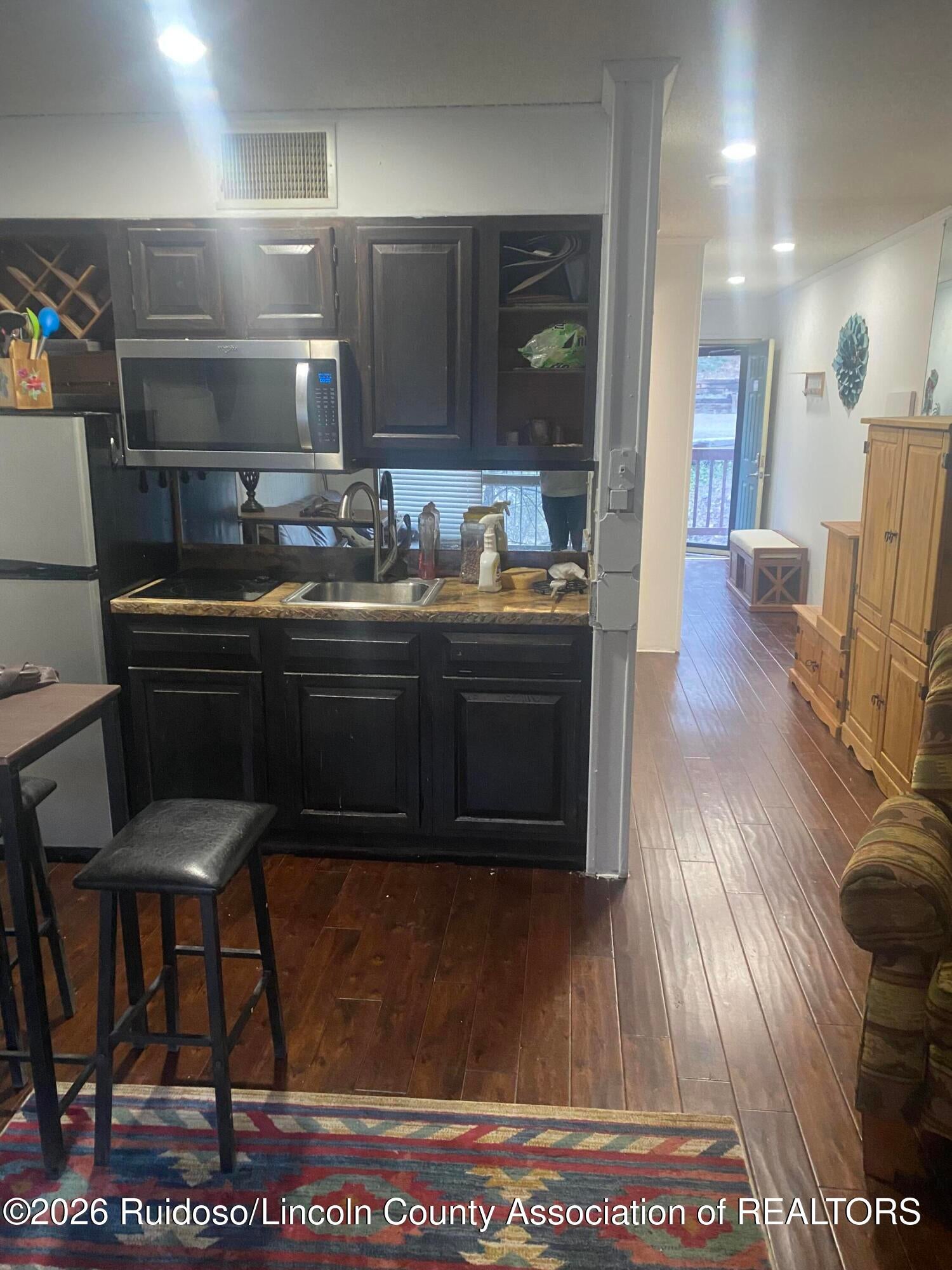904 Carrizo Canyon Road, Unit 212 Ruidoso, NM 88345 - Photo 5 of 12 Gallery Image 5