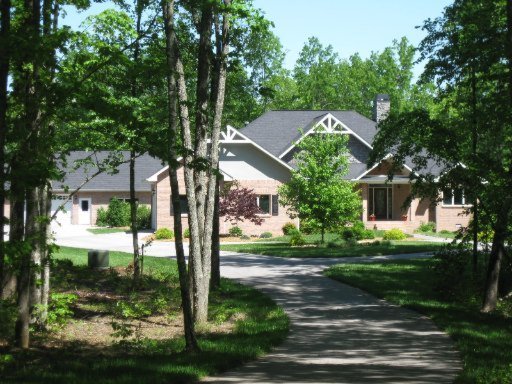 752 White Oak Road Monterey, TN 38574 - Photo 1 of 25 Primary Photo