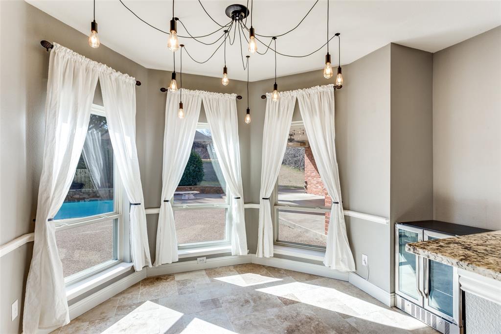 9005 Ranch Bluff Court Benbrook, TX 76126 - Photo 14 of 40