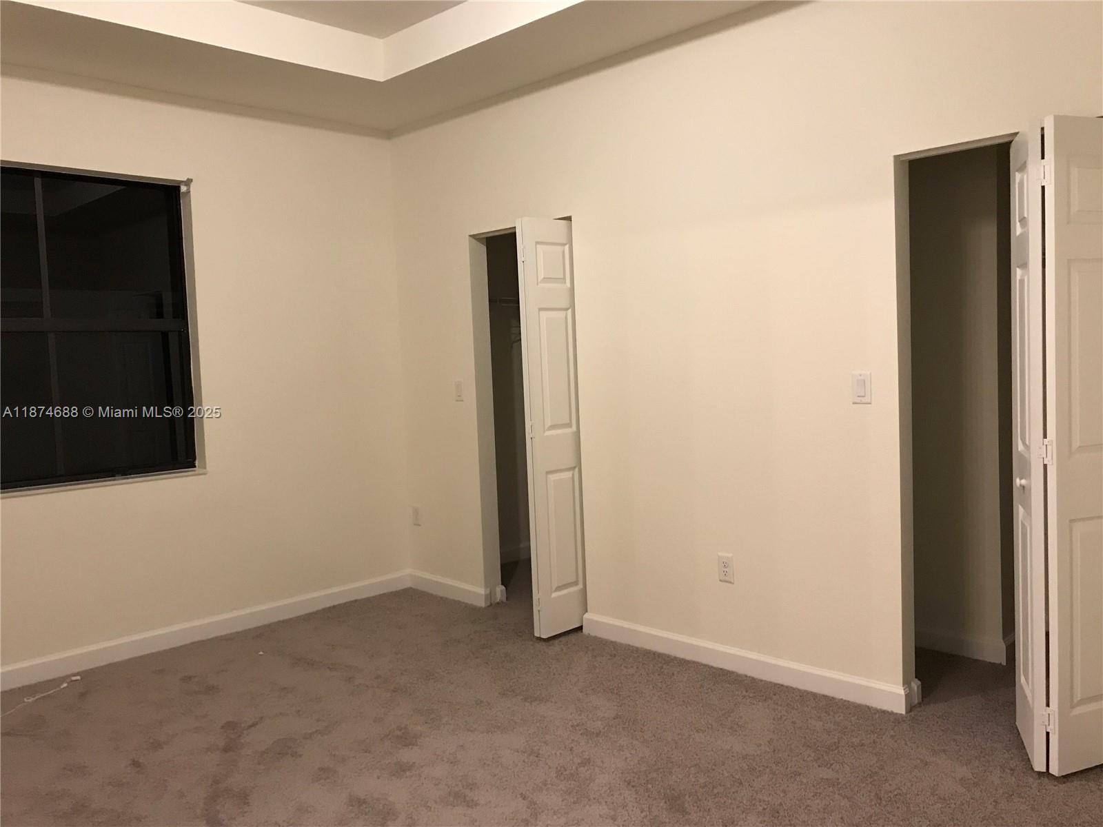 10390 West 33rd Lane Hialeah, FL 33018 - Photo 12 of 17