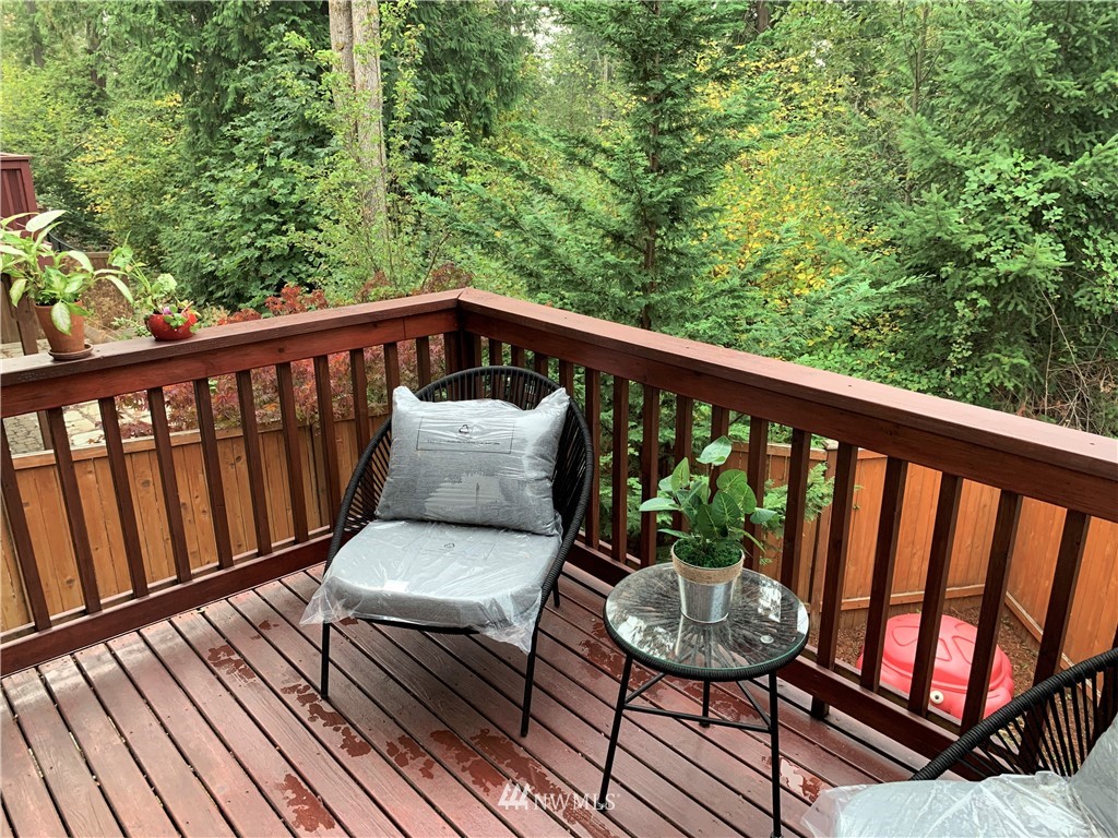 273 Graham Avenue Northeast Renton, WA 98059 - Photo 13 of 23 a view of a two chairs in the balcony