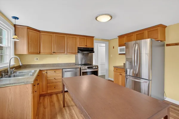 $3,500 | 13 Pleasant Street, Southborough, MA 01745