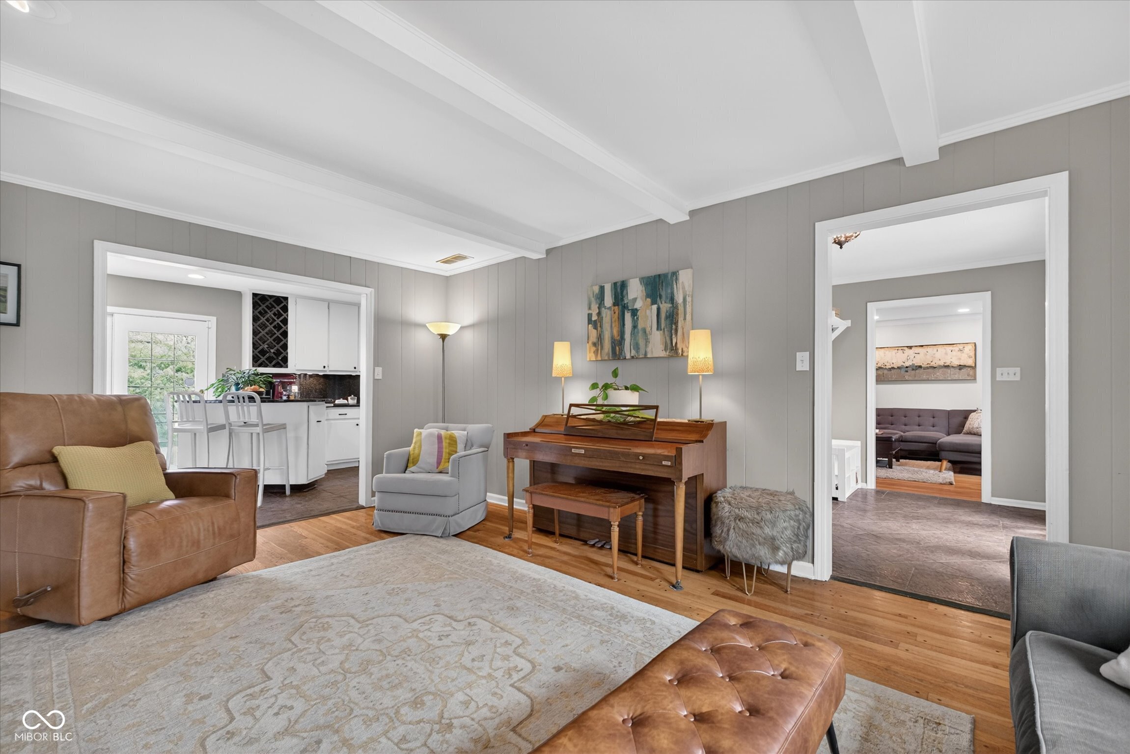 1948 Brewster Road Indianapolis, IN 46260 - Photo 11 of 48