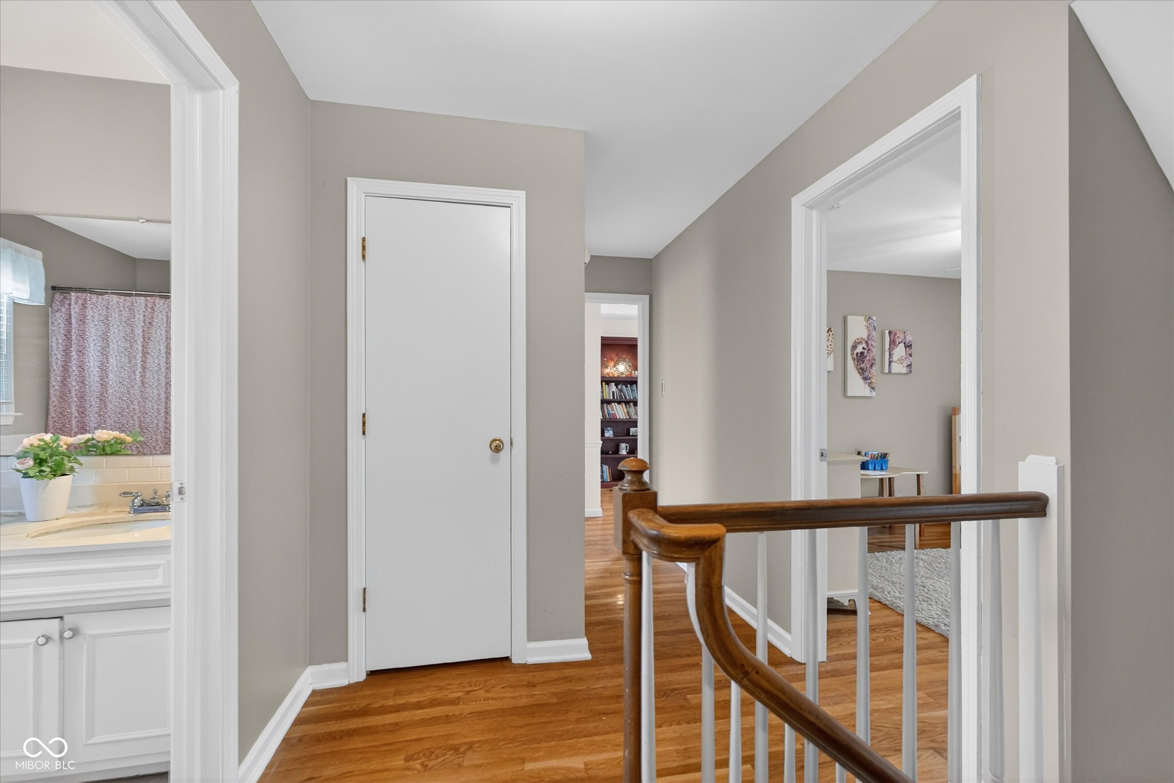 1948 Brewster Road Indianapolis, IN 46260 - Photo 28 of 48