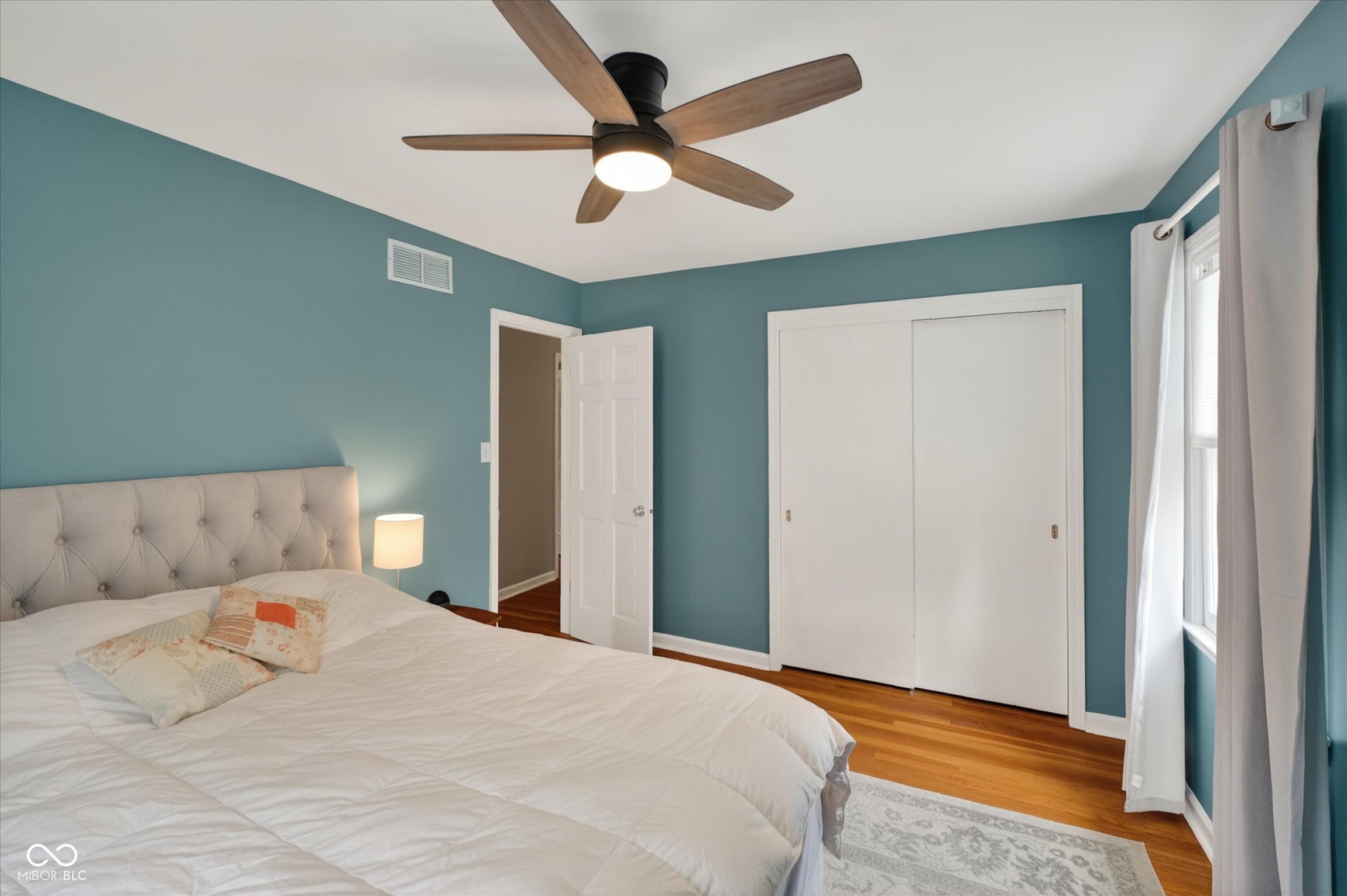 1948 Brewster Road Indianapolis, IN 46260 - Photo 42 of 48