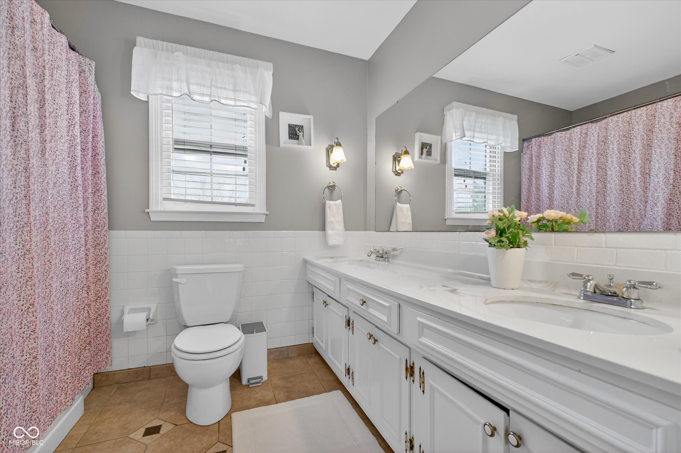 1948 Brewster Road Indianapolis, IN 46260 - Photo 43 of 48