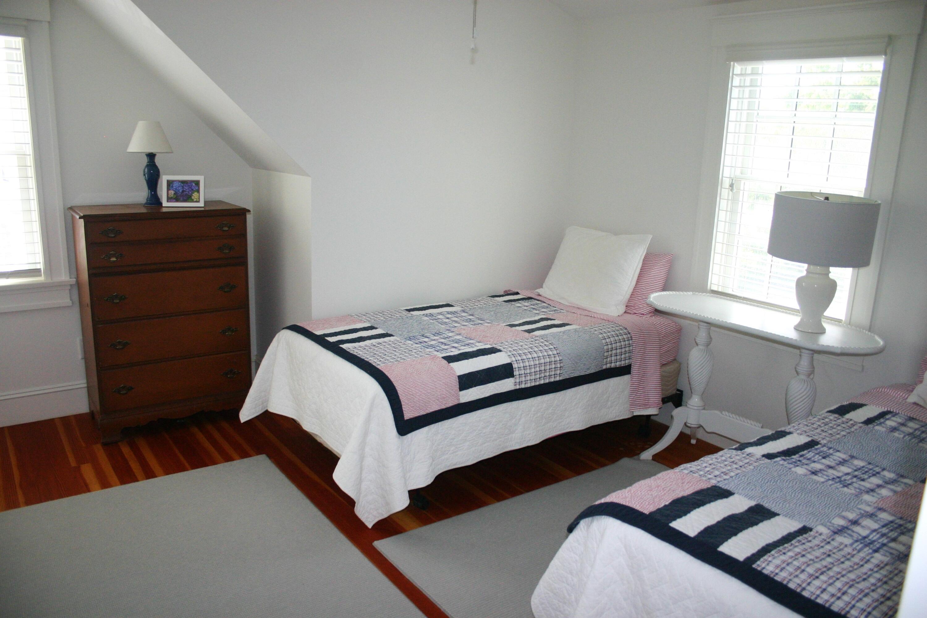 303 Old Harbor Road Chatham, MA 02633 - Photo 17 of 19 Mullin bedroom 3