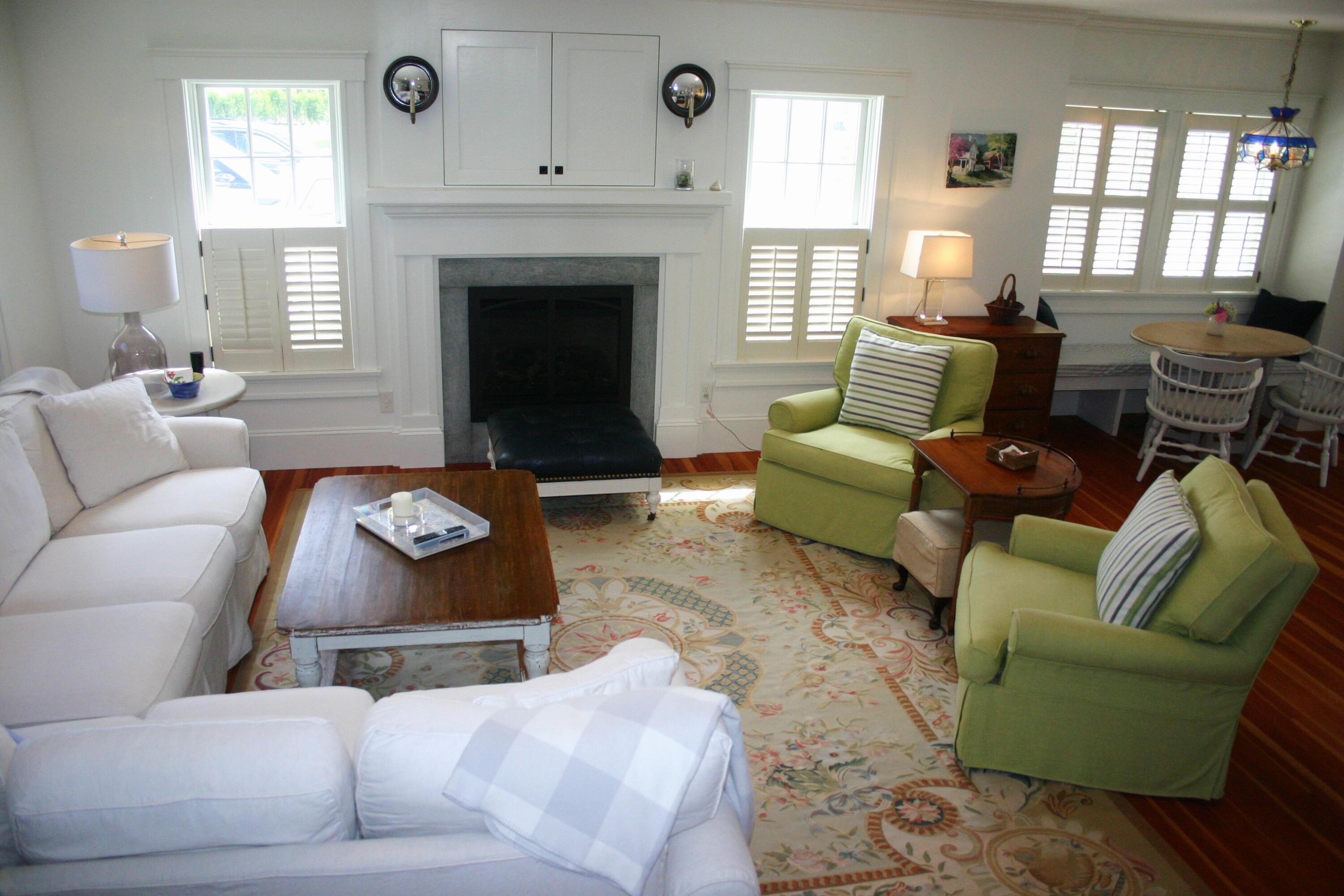 303 Old Harbor Road Chatham, MA 02633 - Photo 8 of 19 Mullin living room