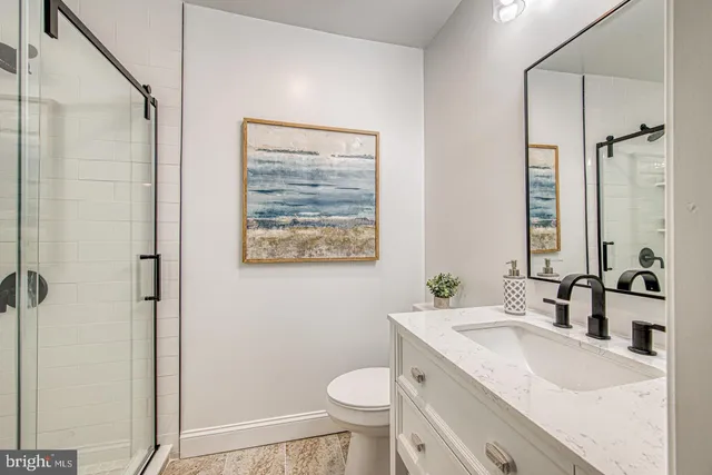 $419,900 | 261 Bishop Drive, Aston, PA 19014