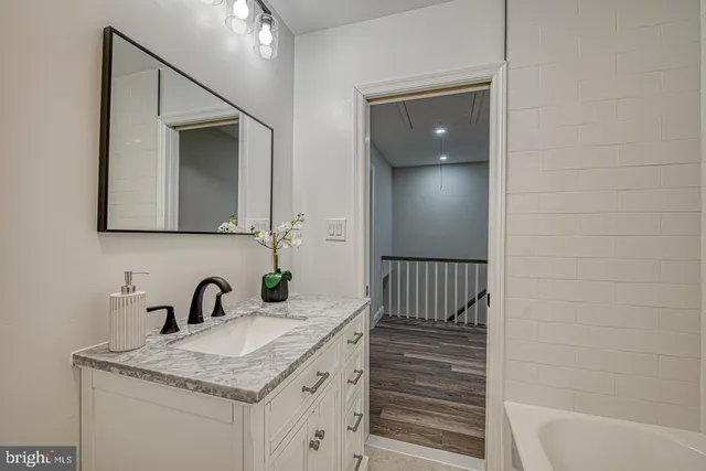 $419,900 | 261 Bishop Drive, Aston, PA 19014