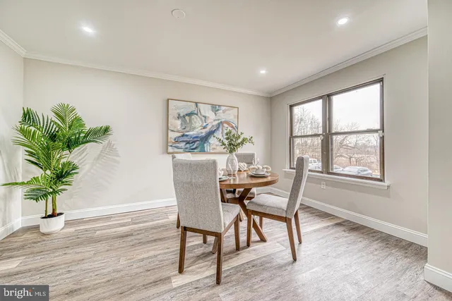 $419,900 | 261 Bishop Drive, Aston, PA 19014