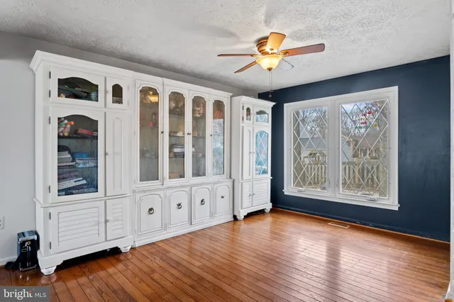 $675,000 | 15500 Laurel Ridge Road, Dumfries, VA 22025