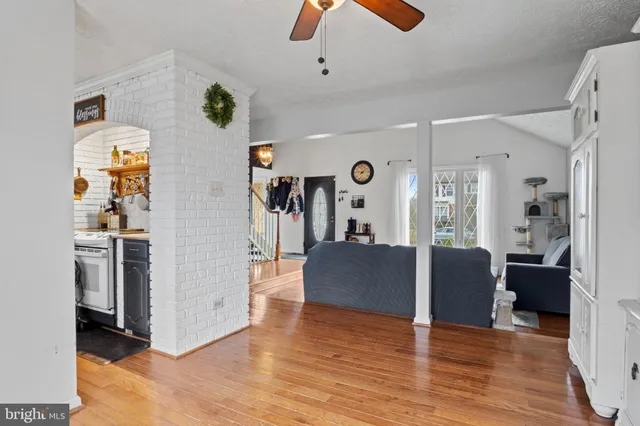 $675,000 | 15500 Laurel Ridge Road, Dumfries, VA 22025