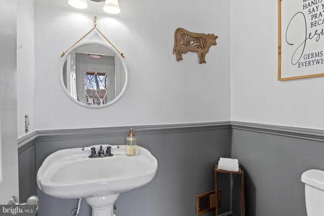 $675,000 | 15500 Laurel Ridge Road, Dumfries, VA 22025